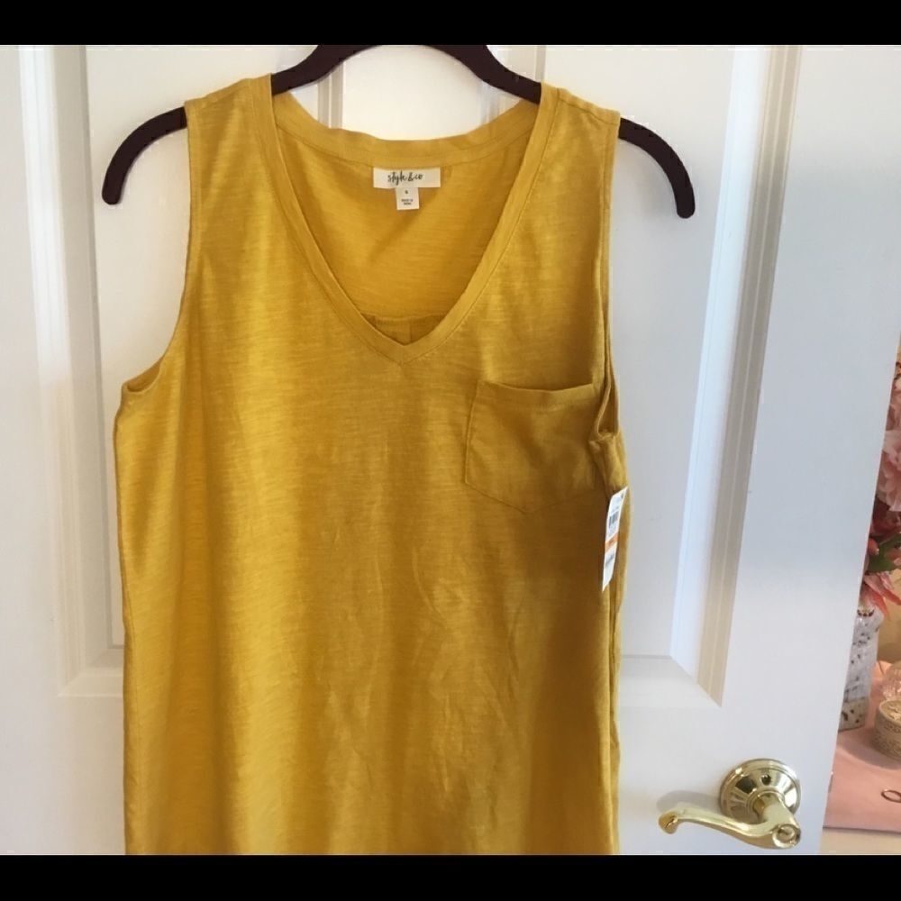 NWT. Style & Co. Yellow Sleeveless Pocket Tee  S